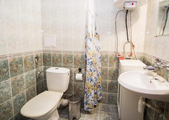 Super Center - Small Flat On Kiril&metodi Square