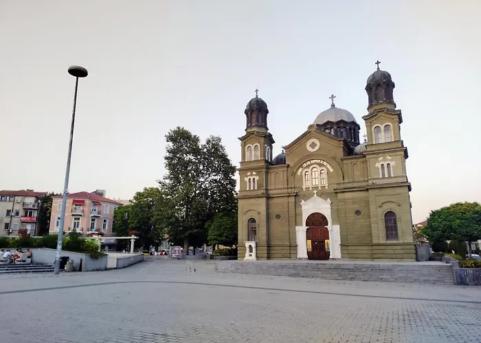 Super Center - Small Flat On Kiril&metodi Square Appartamento Burgas