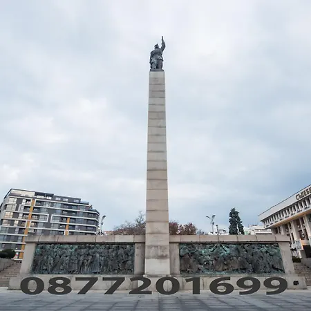 Super Center - Small Flat On Kiril&metodi Square Appartamento *